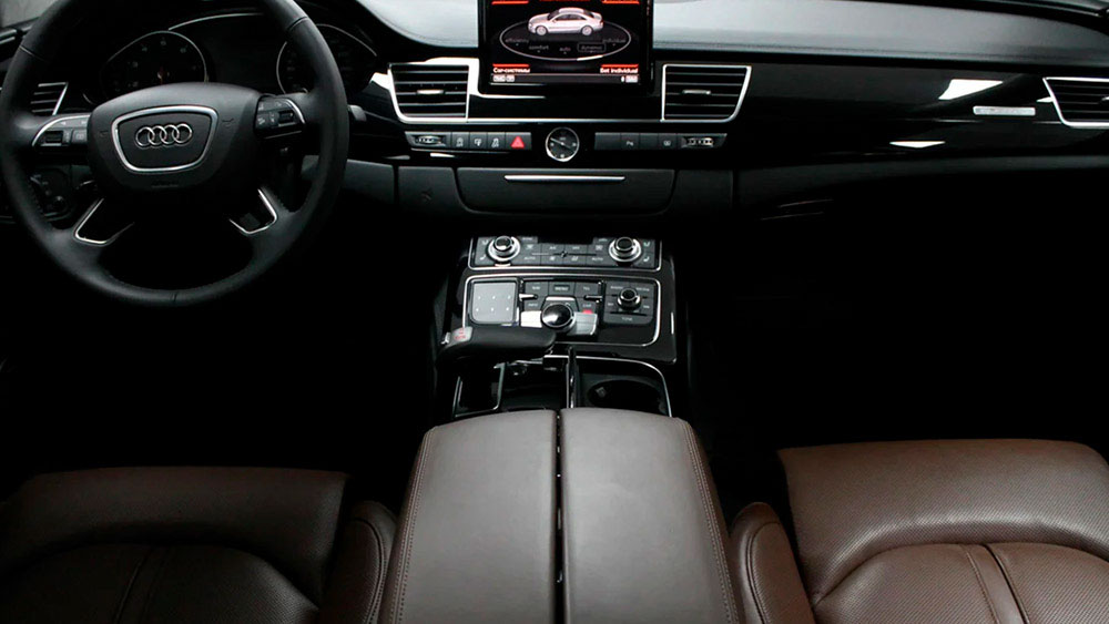 Audi A8 Long 171
