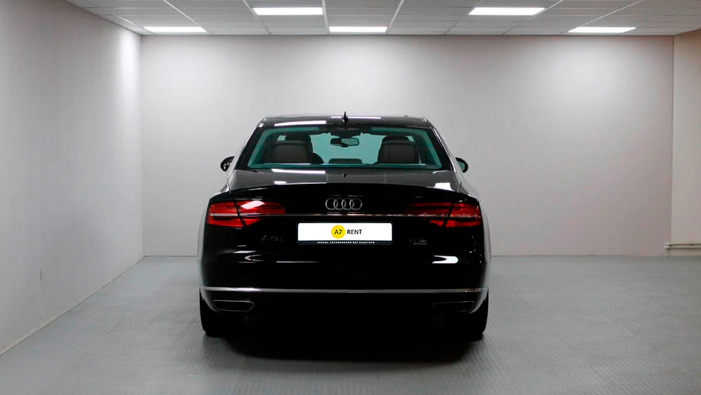 Audi A8 Long 171