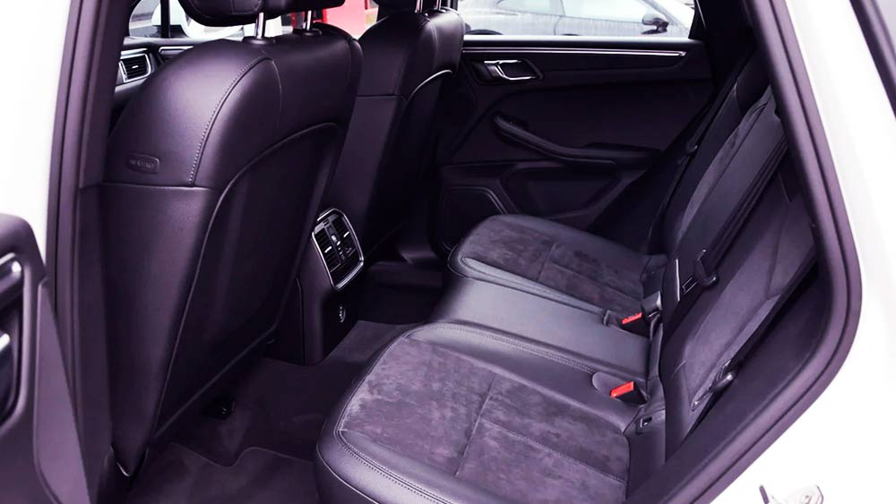 Фото Porsche Macan