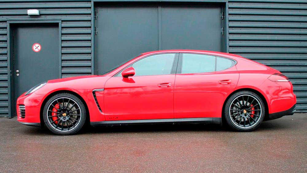 Фото Porsche Panamera