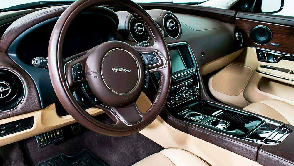 Jaguar XJ 177