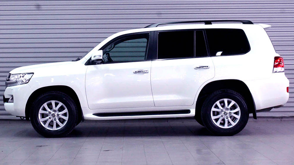 Toyota Land Cruiser 200 195