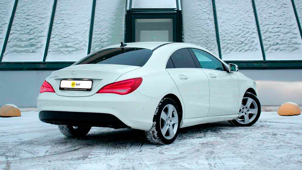 Mercedes-Benz CLA 213
