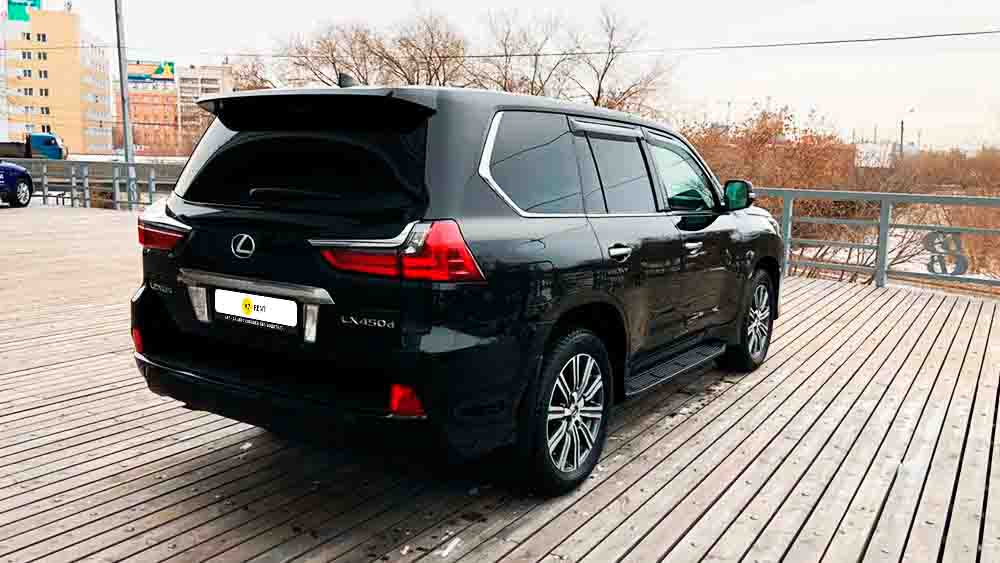 Фото Lexus LX