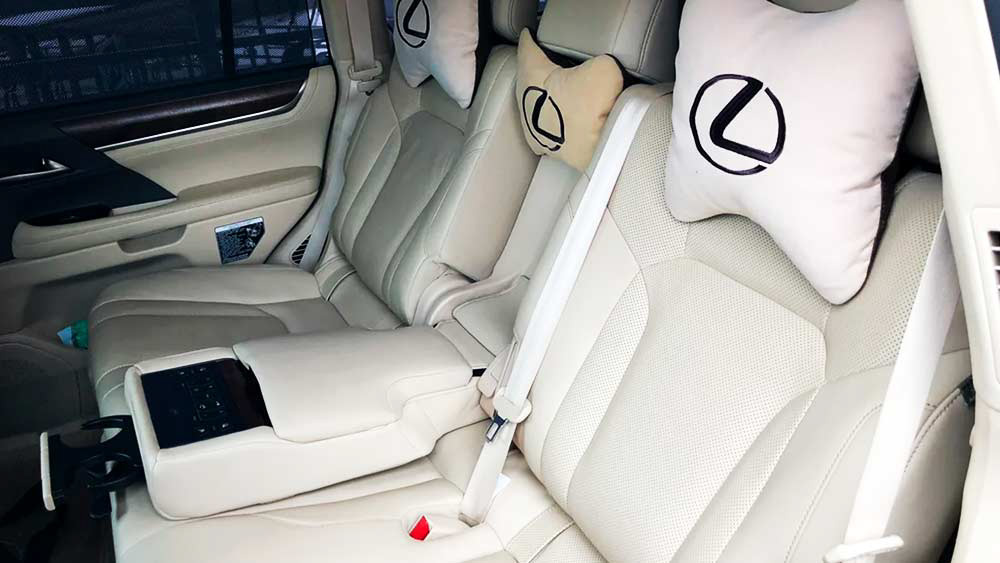 Фото Lexus LX