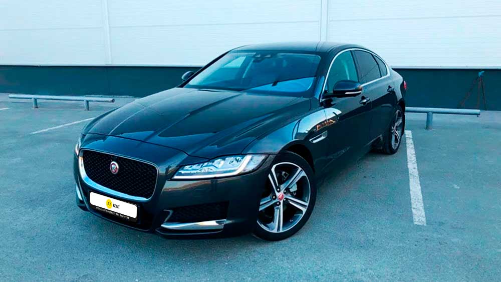 Фото Jaguar XF