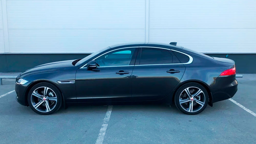 Фото Jaguar XF