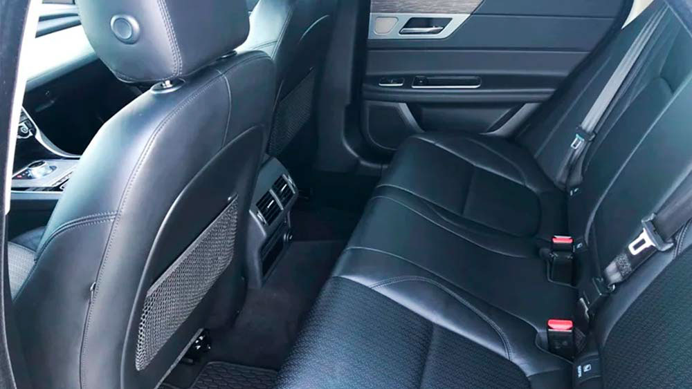 Фото Jaguar XF