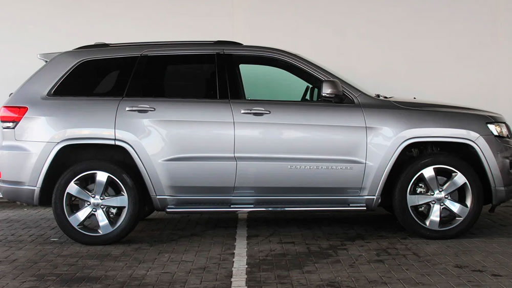 Фото JEEP Grand Cherokee