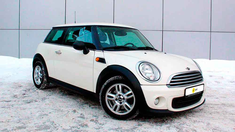 Фото MINI Cooper