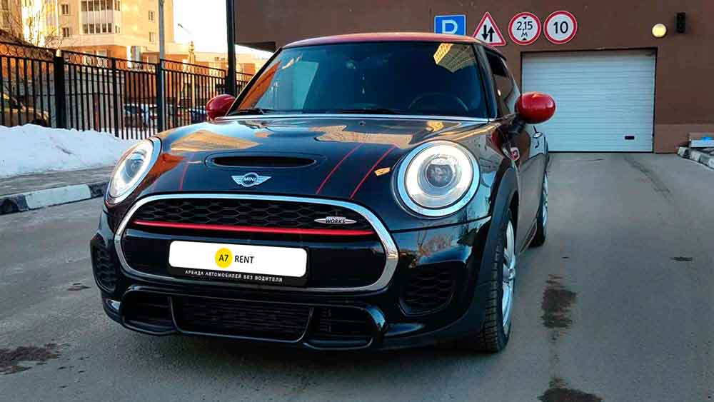 Фото MINI Cooper
