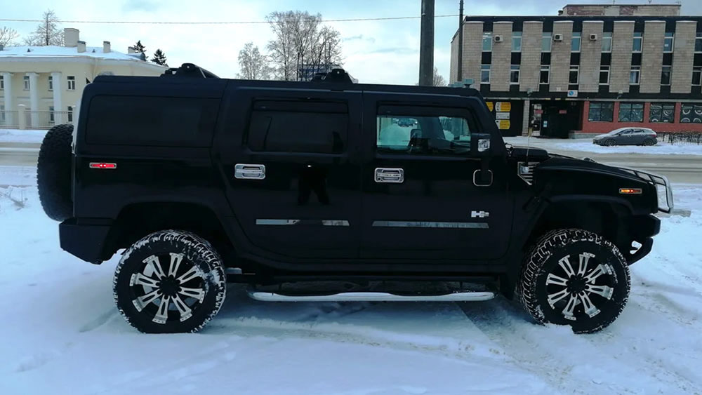 Hummer H2 327