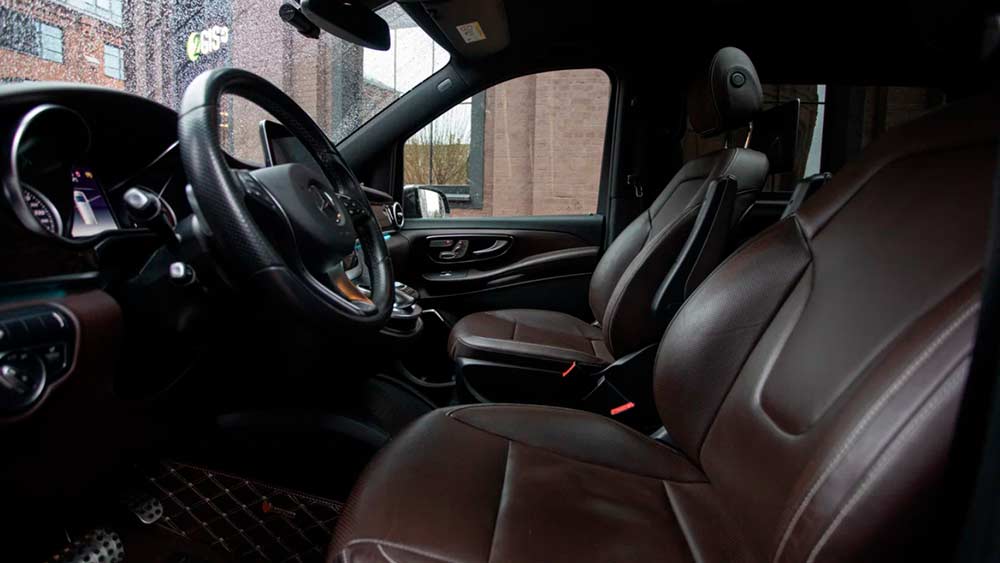Фото Mercedes-Benz Viano