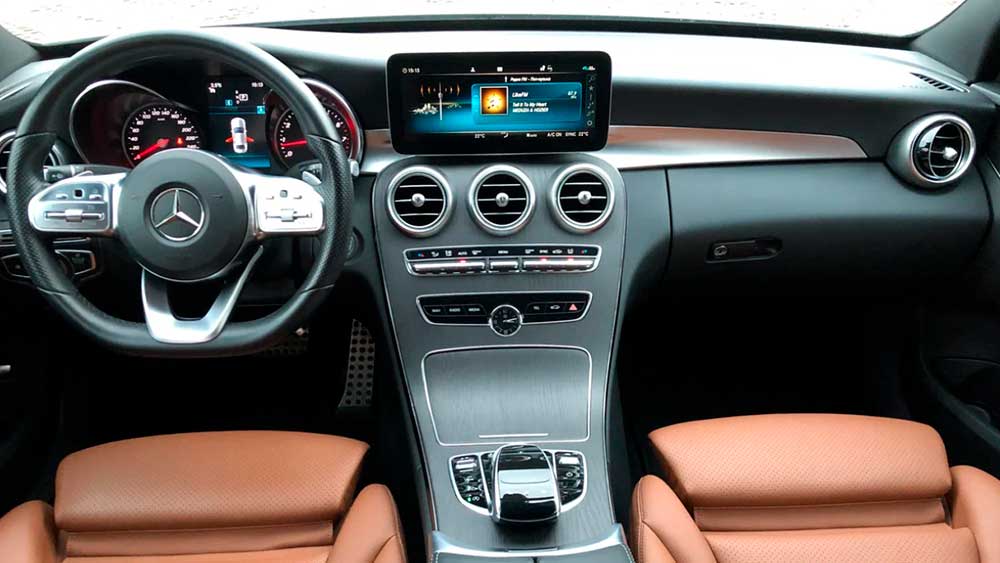 Фото Mercedes-Benz C-Class