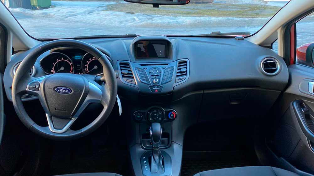 Фото Ford Fiesta