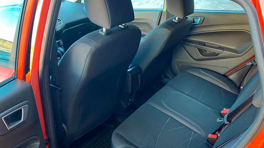 Фото Ford Fiesta