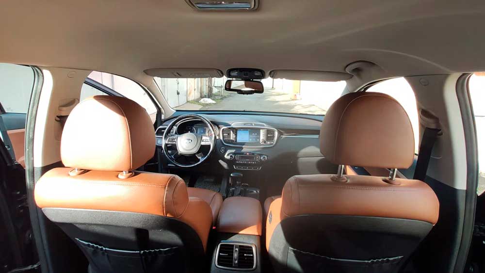 Фото KIA Sorento
