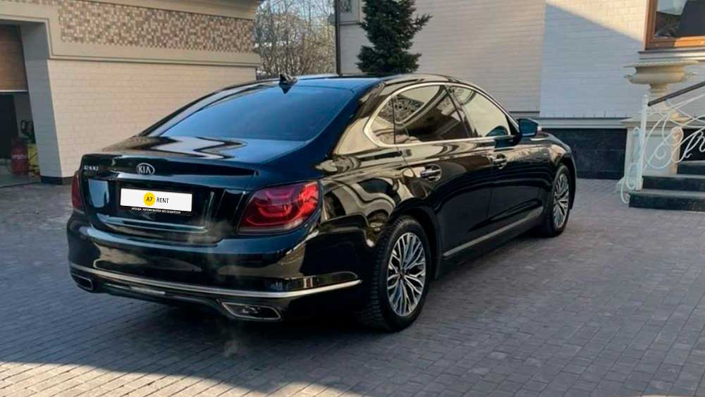 Фото KIA K900