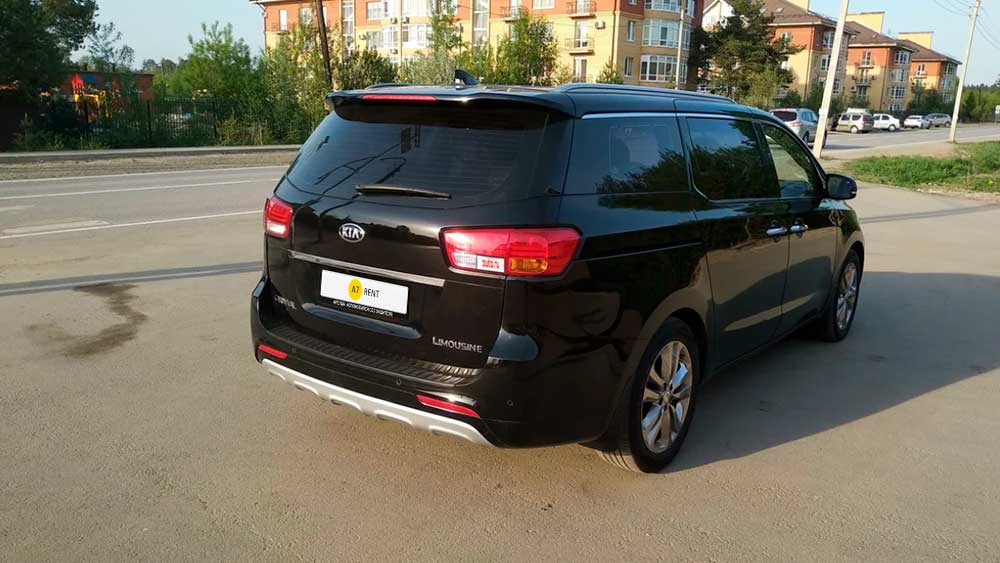 KIA Carnival 497
