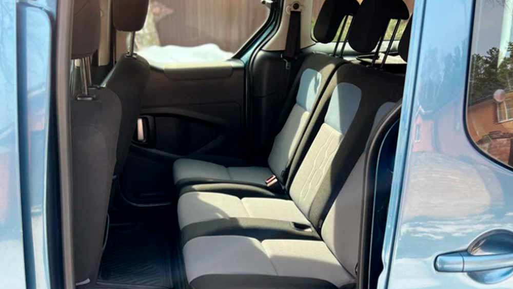 Фото Peugeot Partner