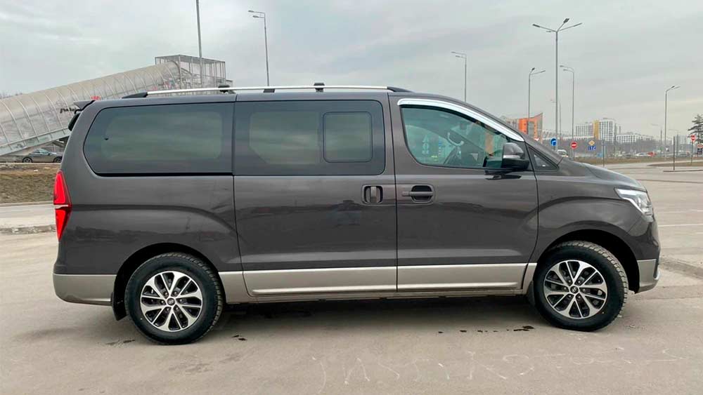 Hyundai Grand Starex 599