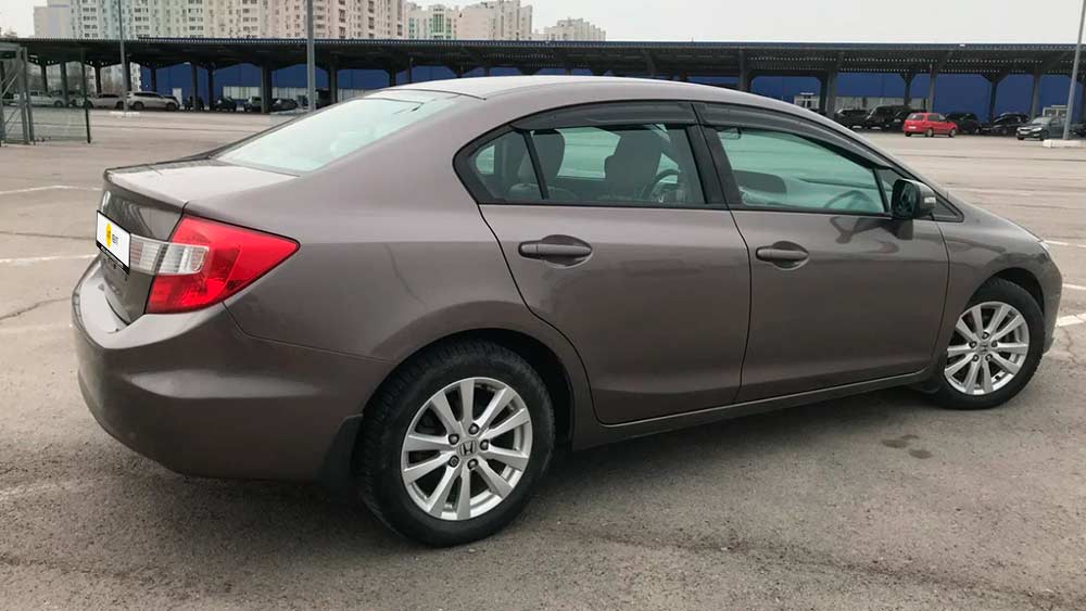 Honda Civic 600