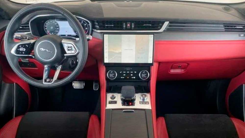 Jaguar F-Pace 605