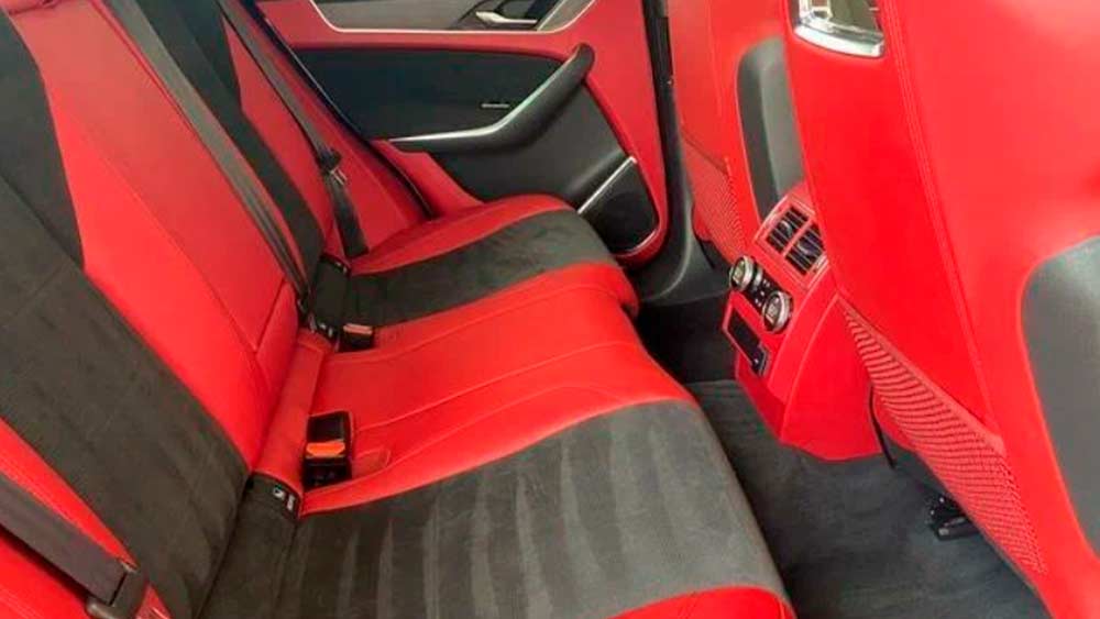 Jaguar F-Pace 605