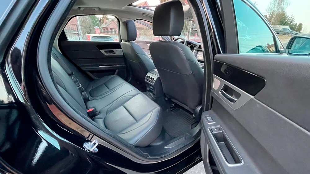Jaguar XF 606
