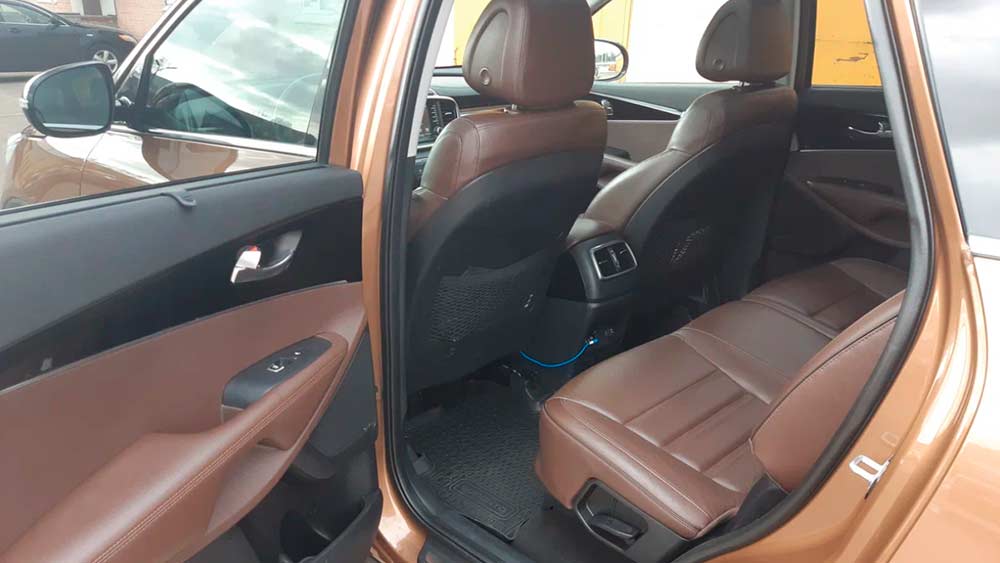 KIA Sorento 613