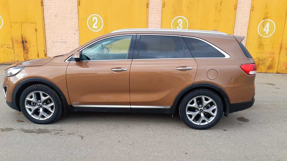 KIA Sorento 613