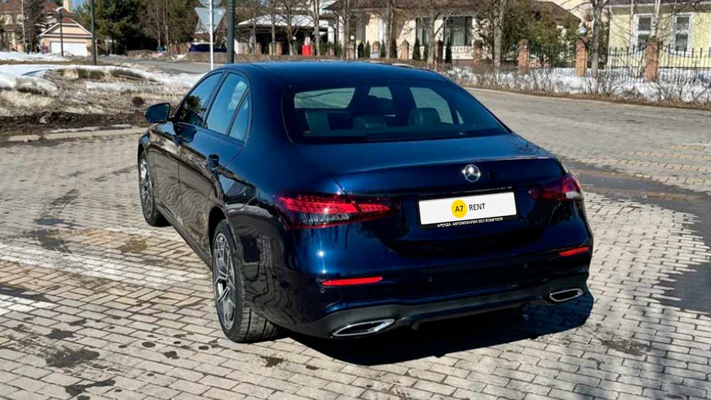 Mercedes-Benz E-Class 651
