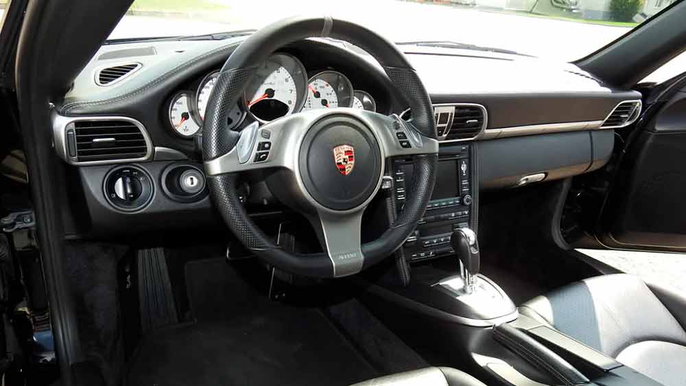 Porsche 911 687