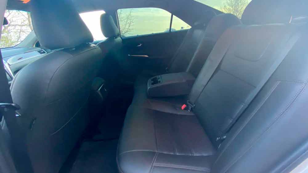 Toyota Camry 718