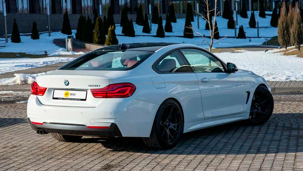 BMW 4 756