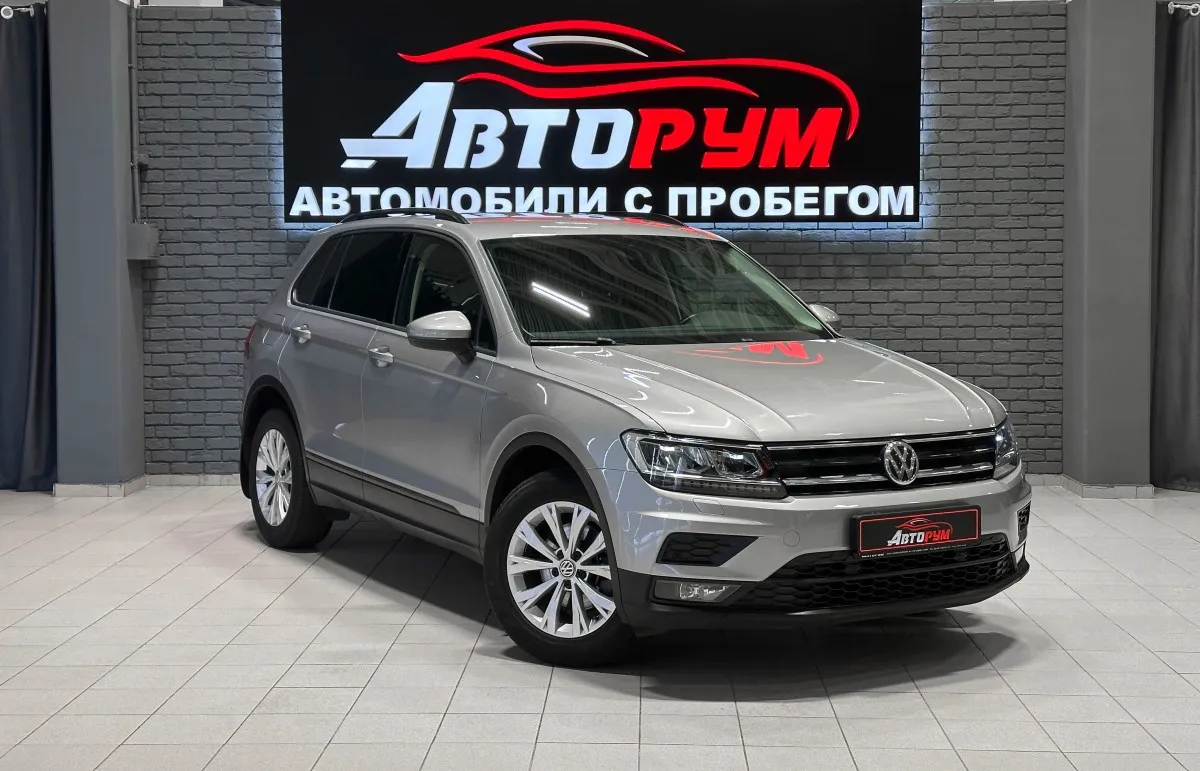 Volkswagen Tiguan - фото 5