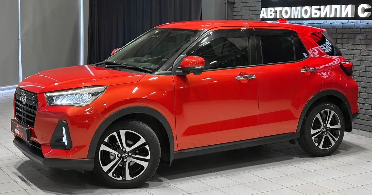 Daihatsu Rocky - 2