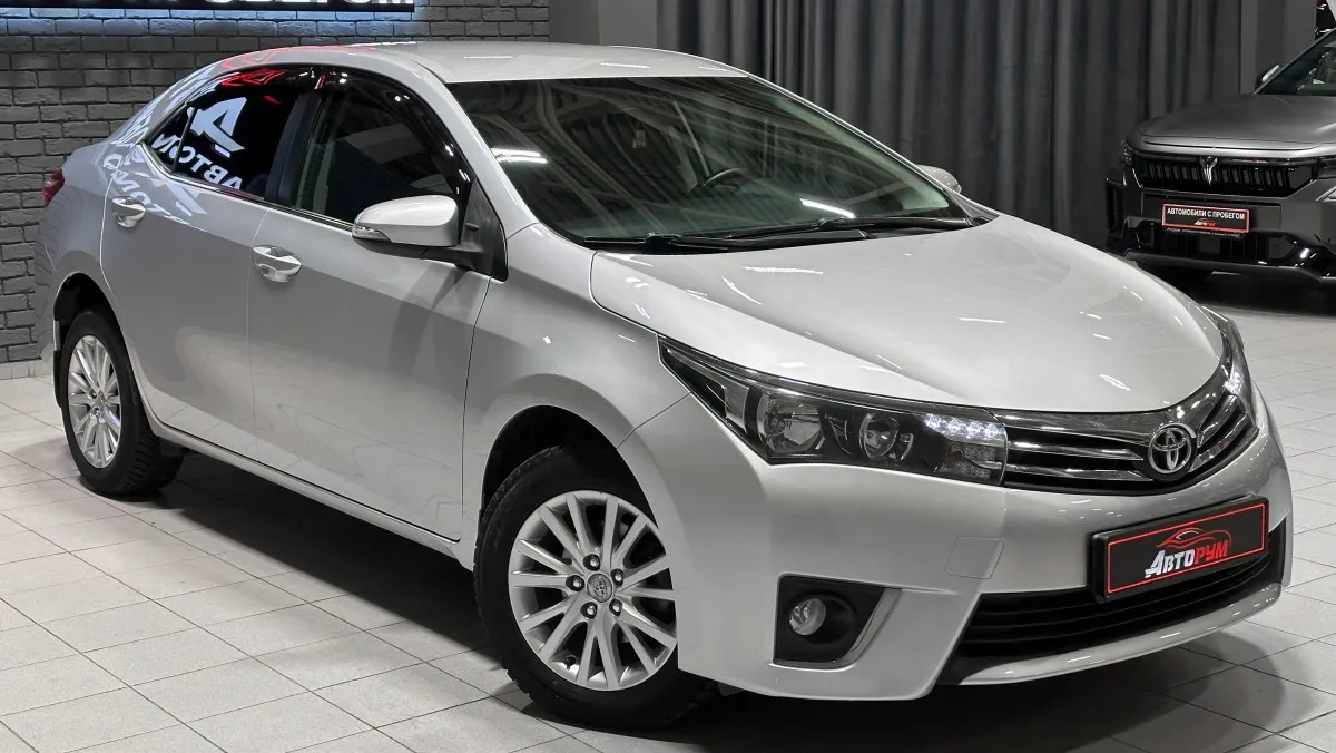 Toyota Corolla - 5