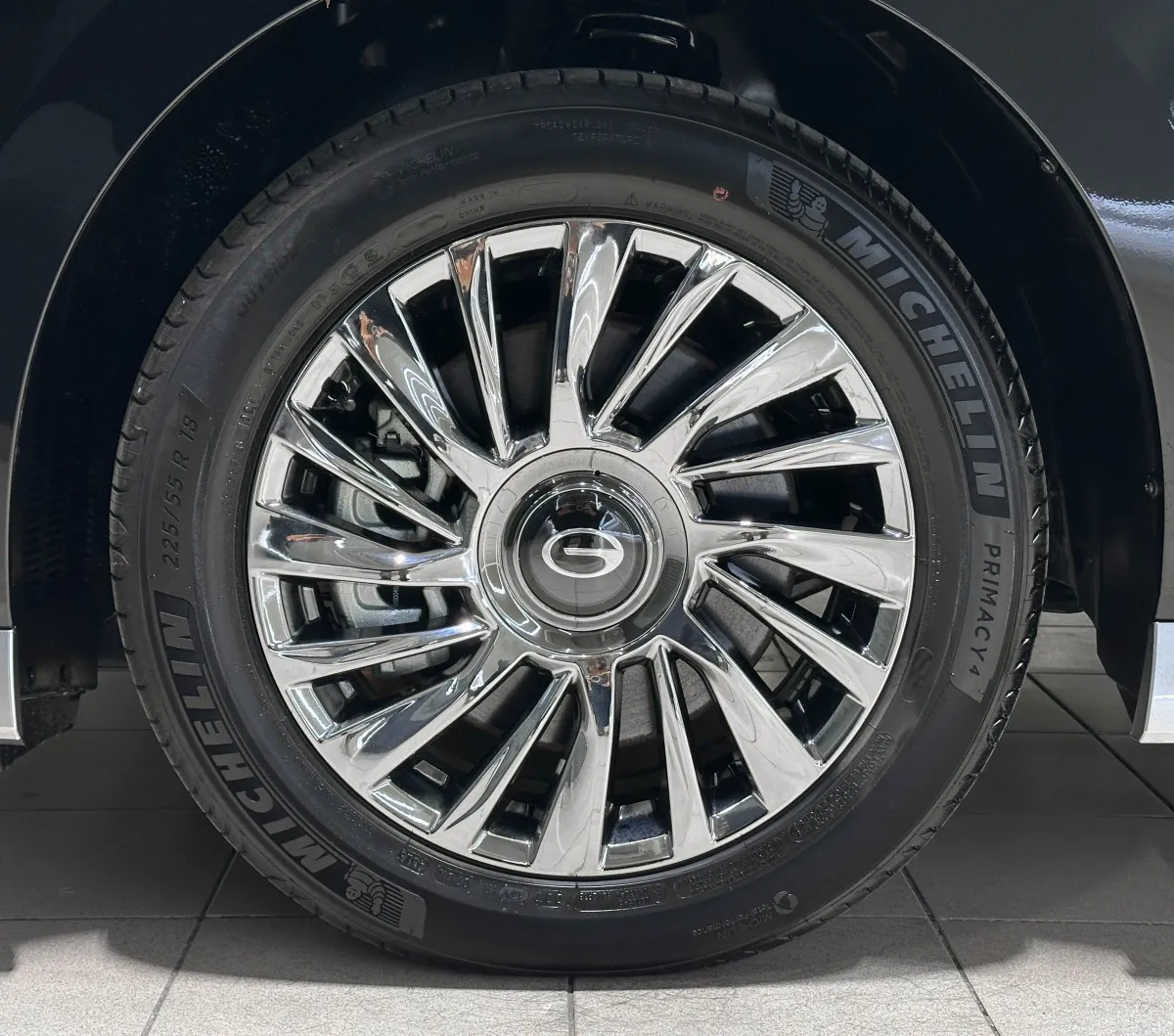 GAC Trumpchi M8 - 5
