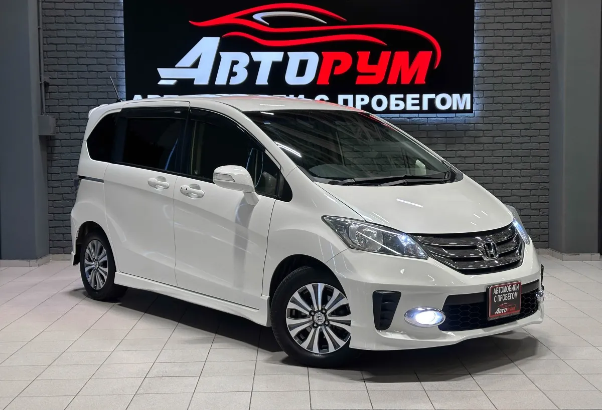 Honda Freed - 1