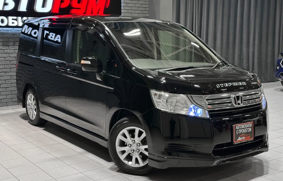 Honda Stepwgn - 5