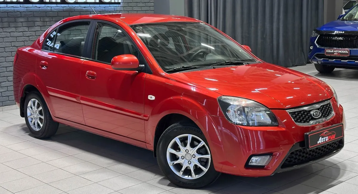 Kia Rio - 5