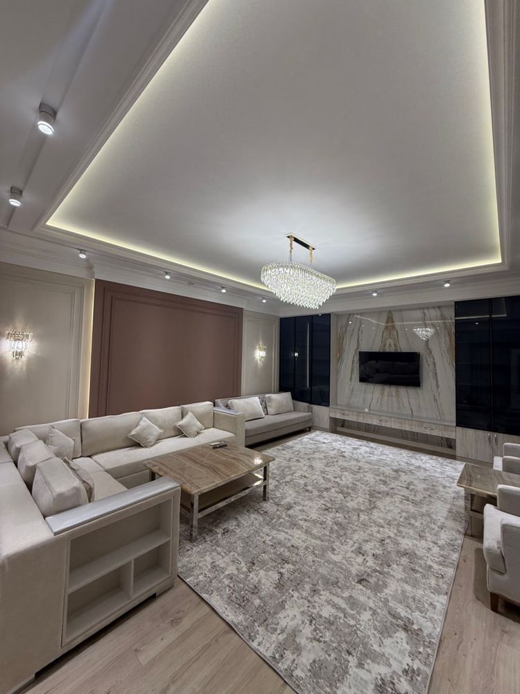 Uy 11 xonalar 400 m² Toshkentda, Oʻzbekiston