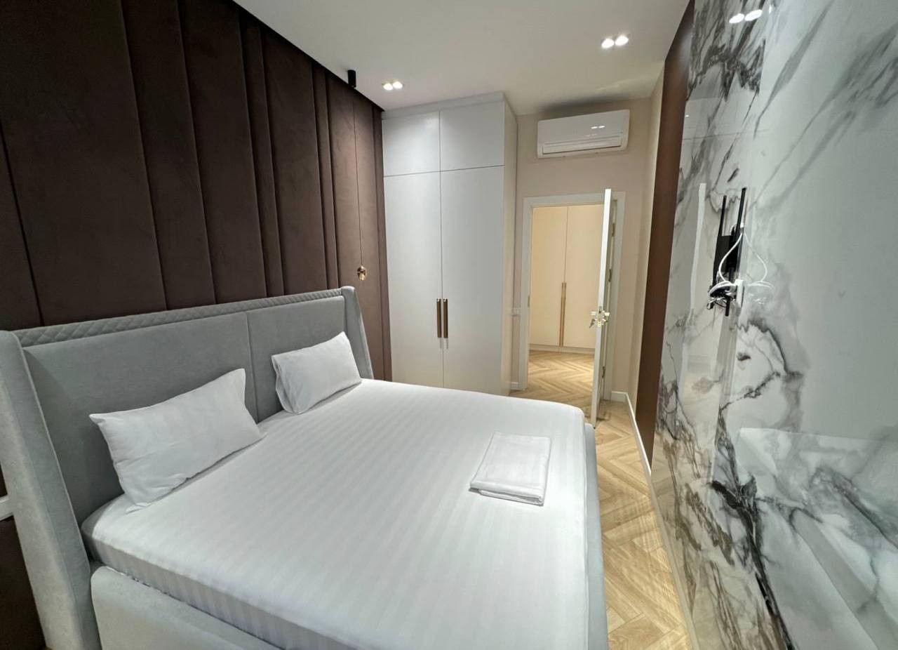 Kvartira 3 xonalar 75 m² Toshkentda, Oʻzbekiston