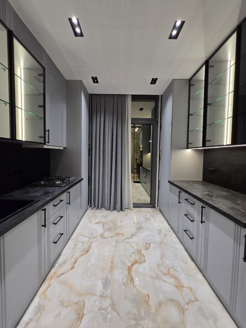 Kvartira 2 xonalar 50 m² Toshkentda, Oʻzbekiston