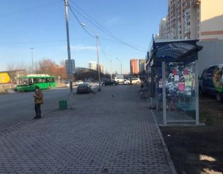 Остановка — Бульвар Малахова внутри