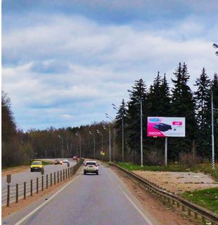 Щит 3х6 — Старокаширское ш., 30 км + 320 м, слева