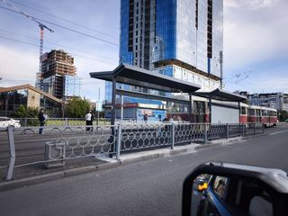 Остановка — Челюскинцев -Ельцин Центр