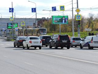 Цифровой экран — Волгоградская-Репина, 94 (ТРЦ Радуга Парк)