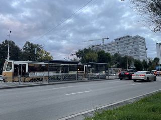 Остановка — Челюскинцев, 64 (остановка «Управление дороги»)